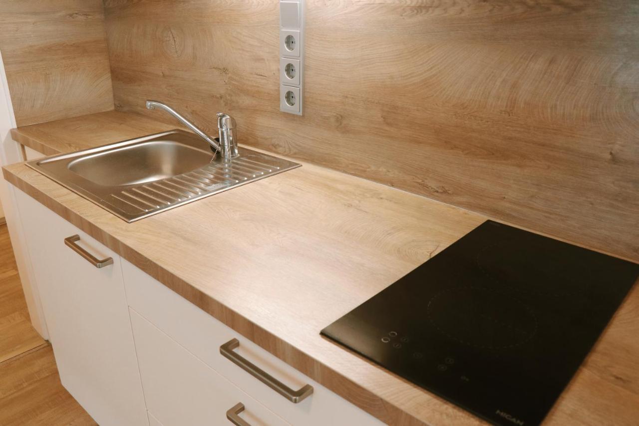 Helles Apartment für 1-2 Pers. mit Parkplatz und WiFi Kraiburg am Inn Exterior foto